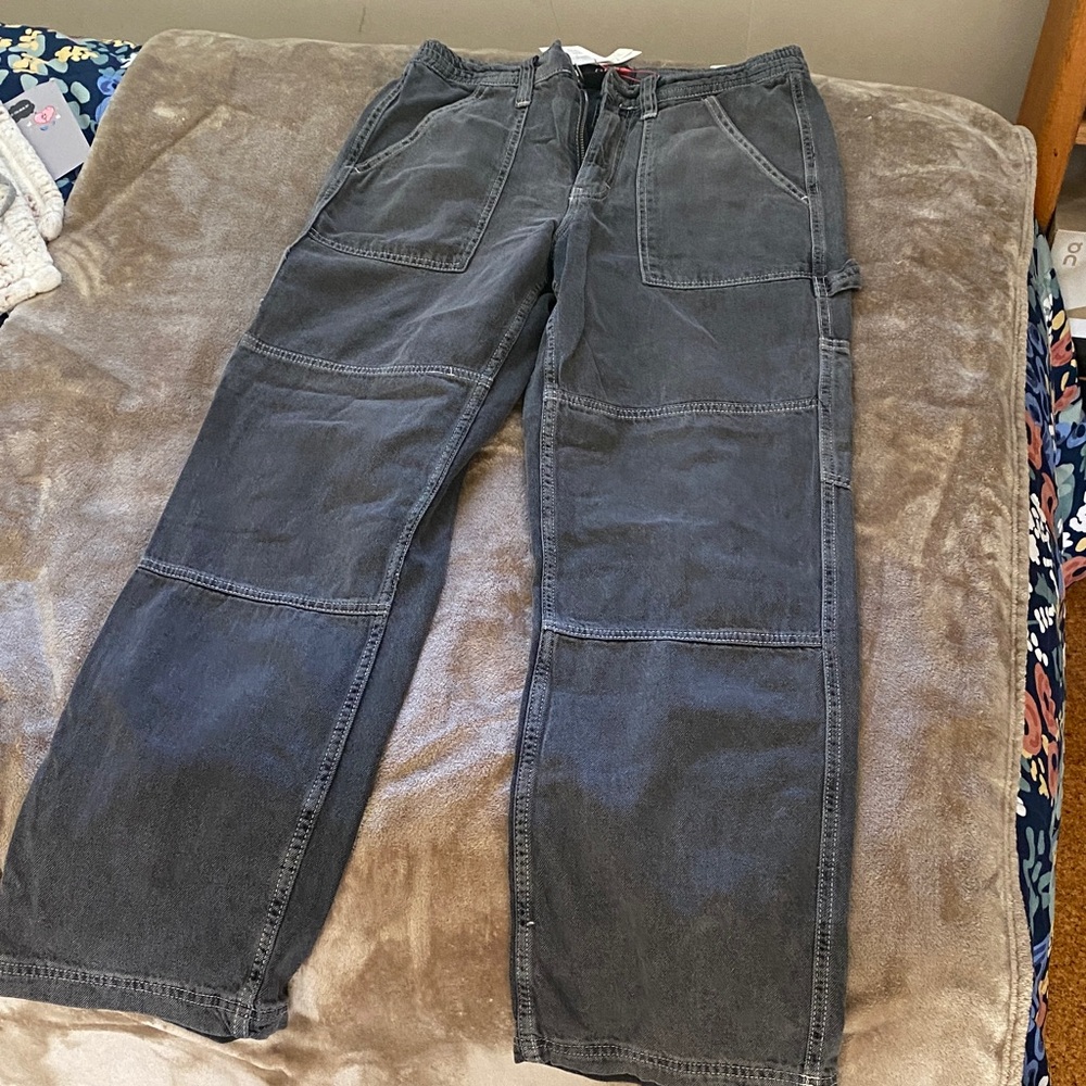 BDG Charcoal Cargo Pants Women